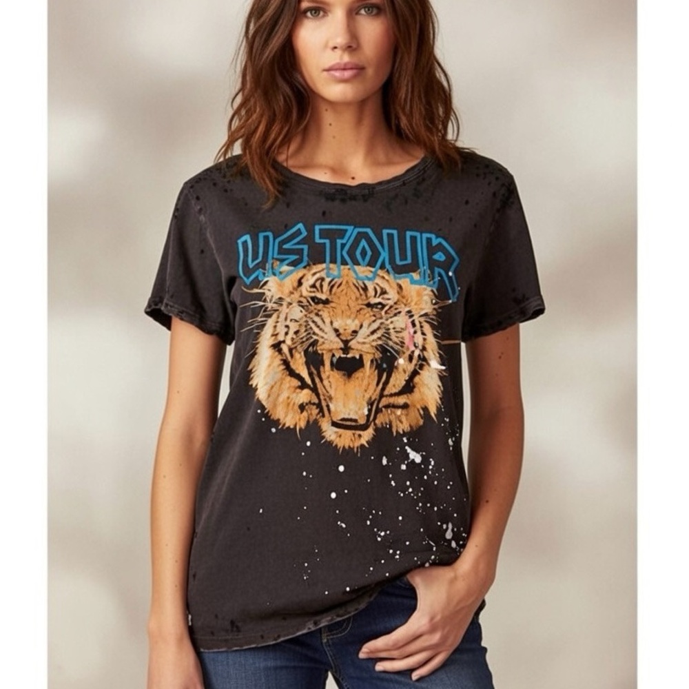 Chaser Tiger US Tour Crew Neck T-Shirt C29